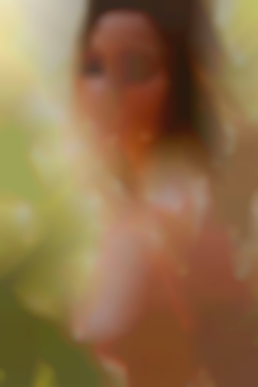 Walking country in on older milf sister naked in Lake Charles LA.